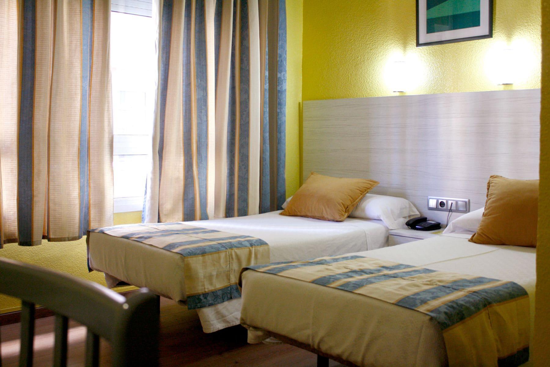 Hotel Universal Мурсія Екстер'єр фото